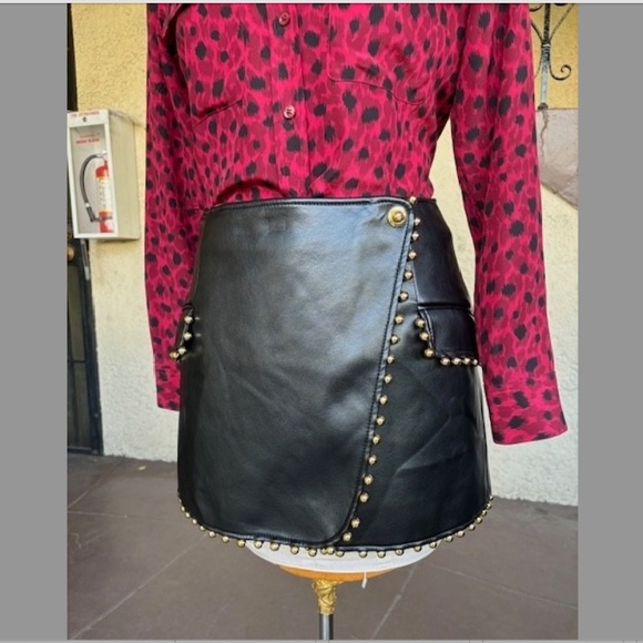 $425 JONATHAN SIMKHAI "Clayton" Studded Vegan Leather Mini Skirt NWOT/sz M - Picture 7 of 16